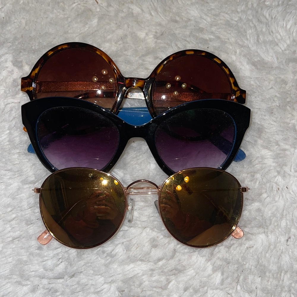 SUNGLASSES LOT
